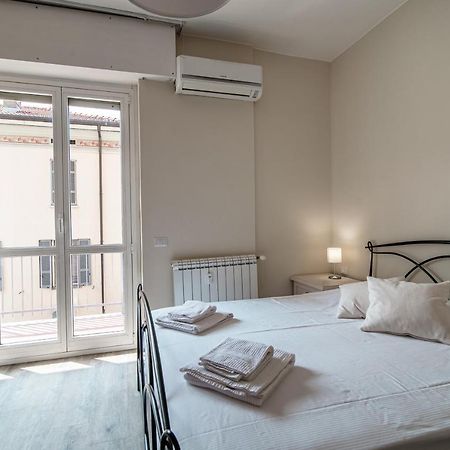 Lovely Suite With Private Parking In קומו מראה חיצוני תמונה
